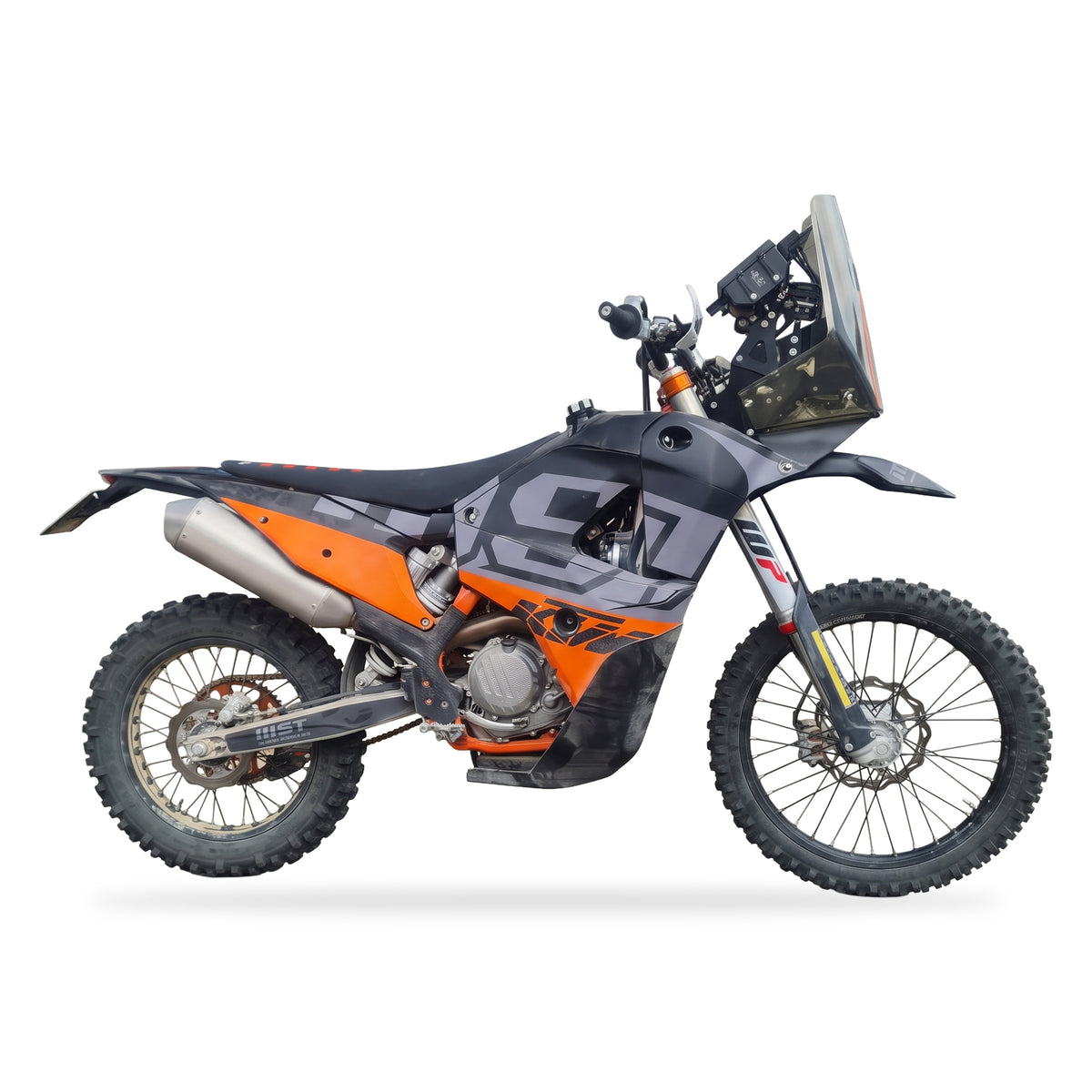 Kit serbatoi Baja Rally MST0315 montato su KTM EXC-F, vista laterale destra su fondo bianco